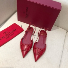 Valentino flat shoes